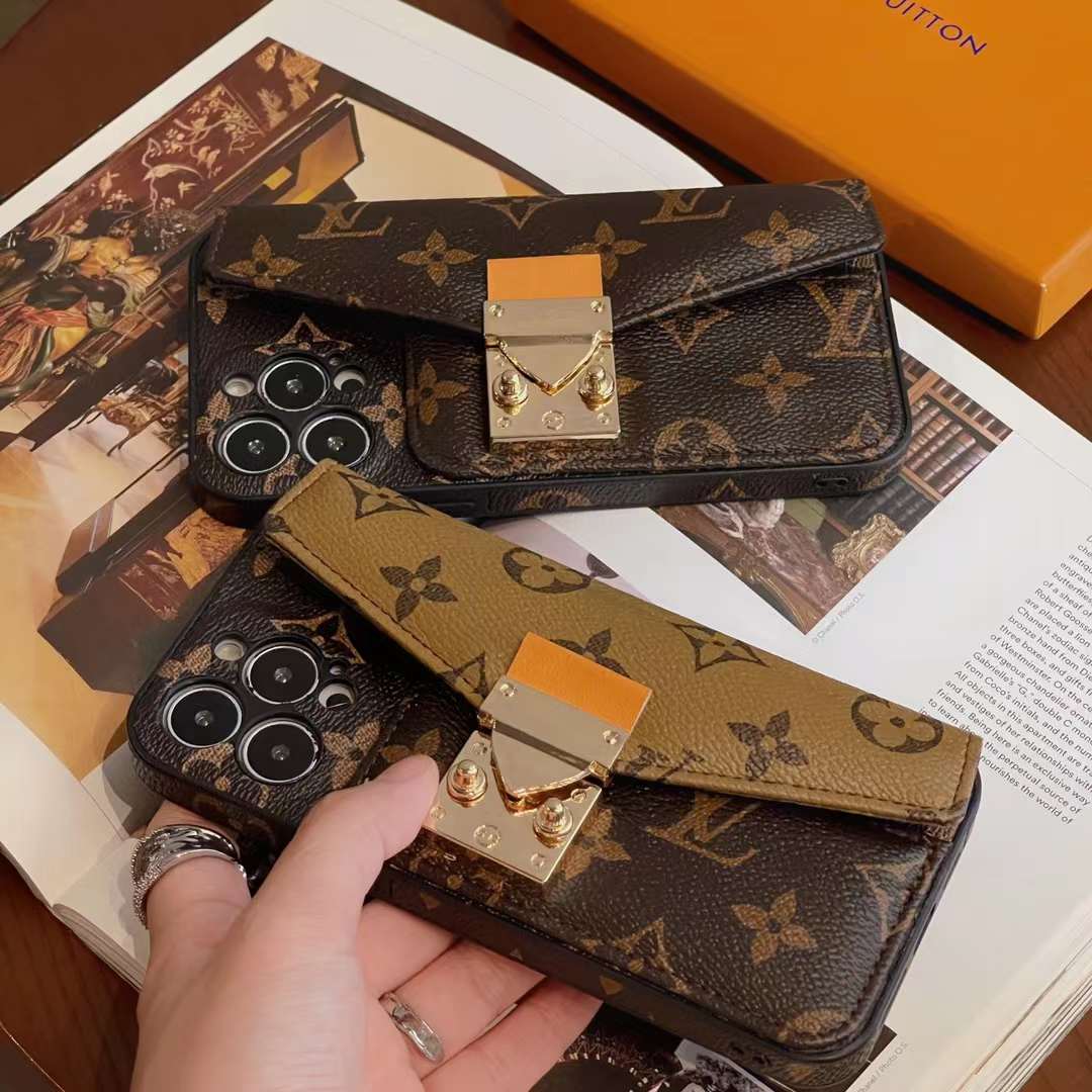 迷人的LV字母帆布皮Petite Malle Crossbody卡錢包蘋果iPhone手機殼