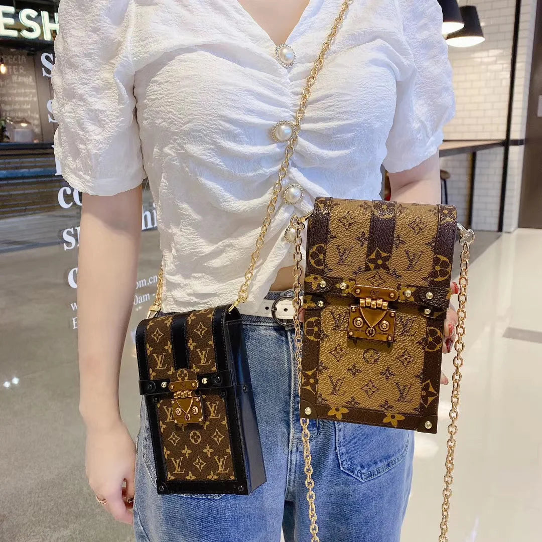 LV Petite Malle手提包單字母帆布和皮革斜挎包