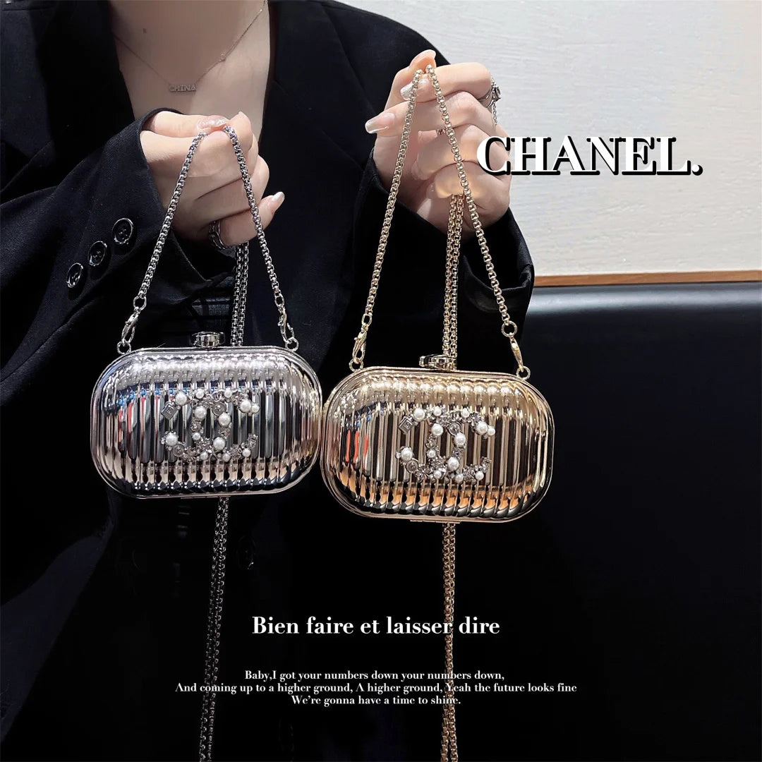 Chanel迷你行李箱小件商品斜挎包時尚配飾