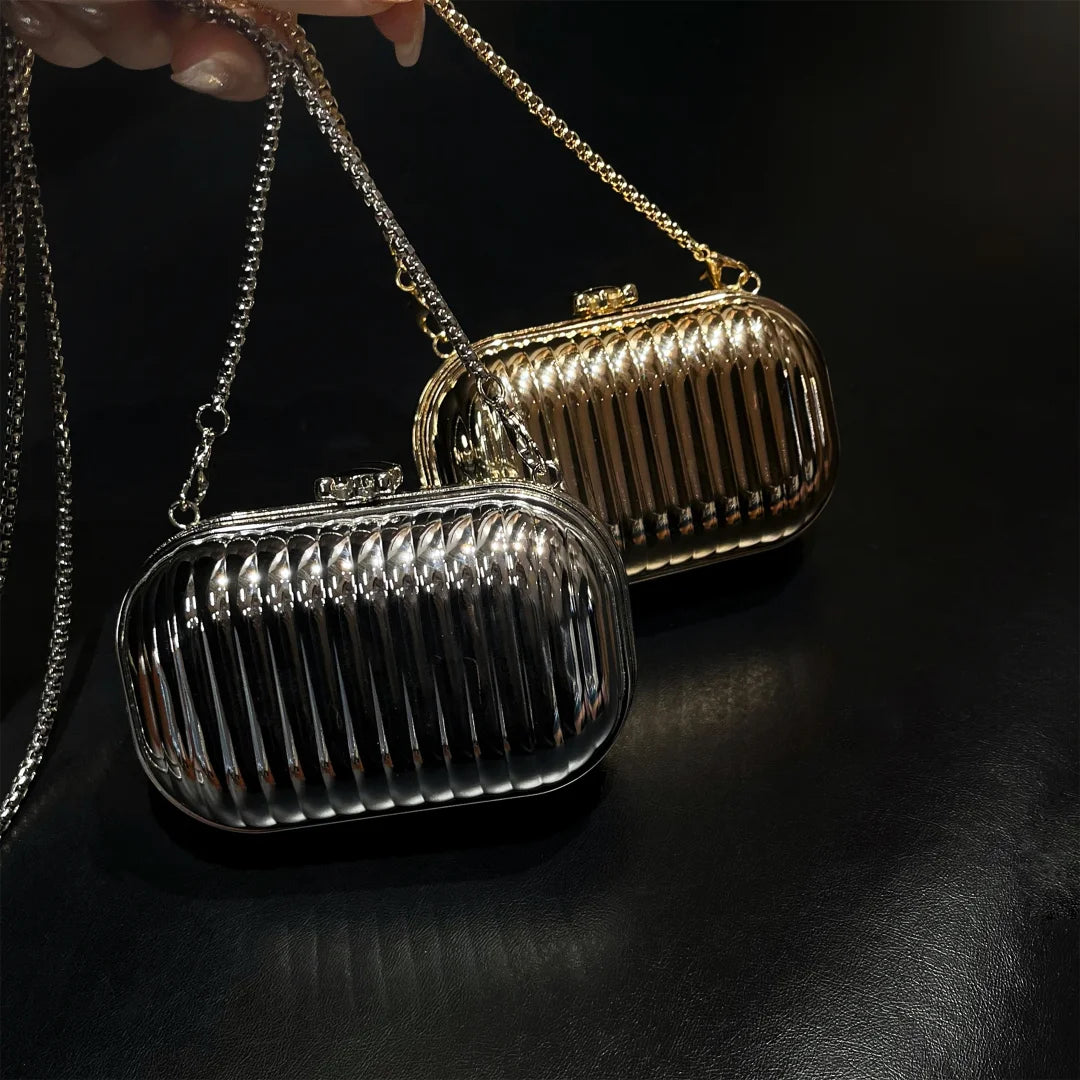 Chanel迷你行李箱小件商品斜挎包時尚配飾