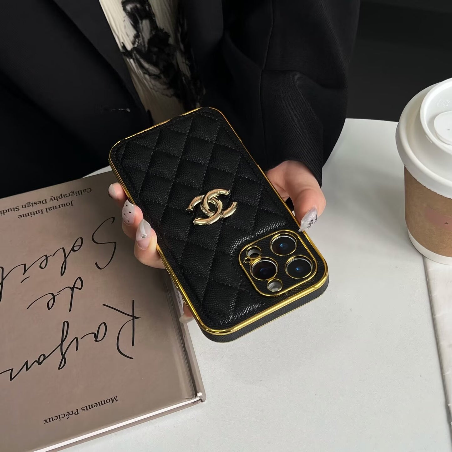 經典Chanel香奈兒羊皮鑽石皮革標誌性金屬標籤蘋果iPhone保護套