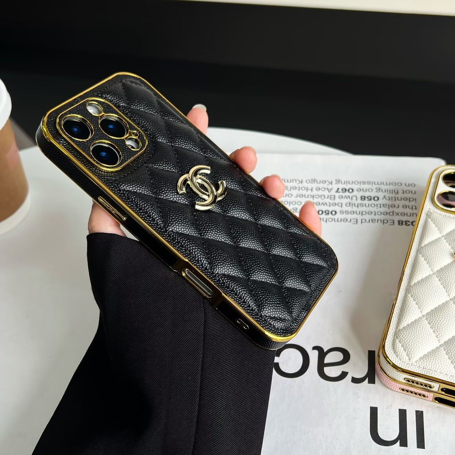 經典Chanel香奈兒羊皮鑽石皮革標誌性金屬標籤蘋果iPhone保護套