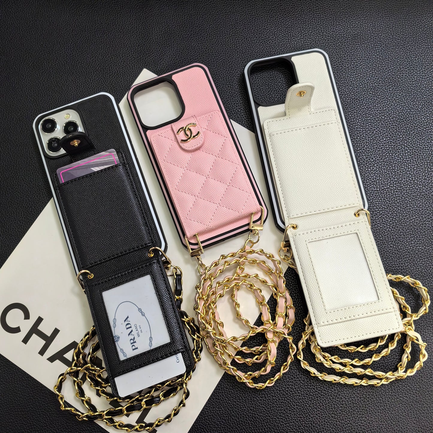 Chanel奢華的羊皮香奈兒紐扣卡套iPhone手機殼