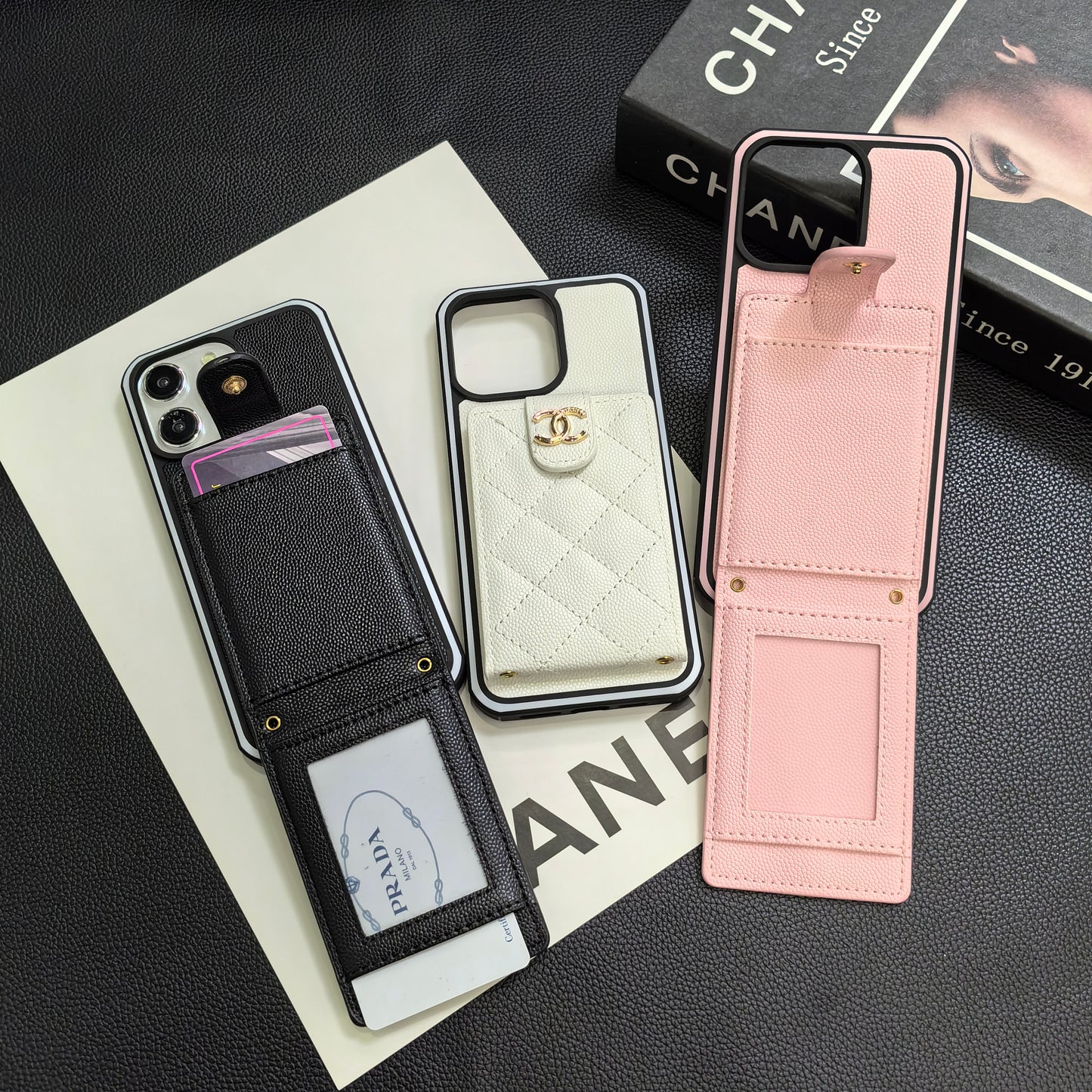 Chanel奢華的羊皮香奈兒紐扣卡套iPhone手機殼