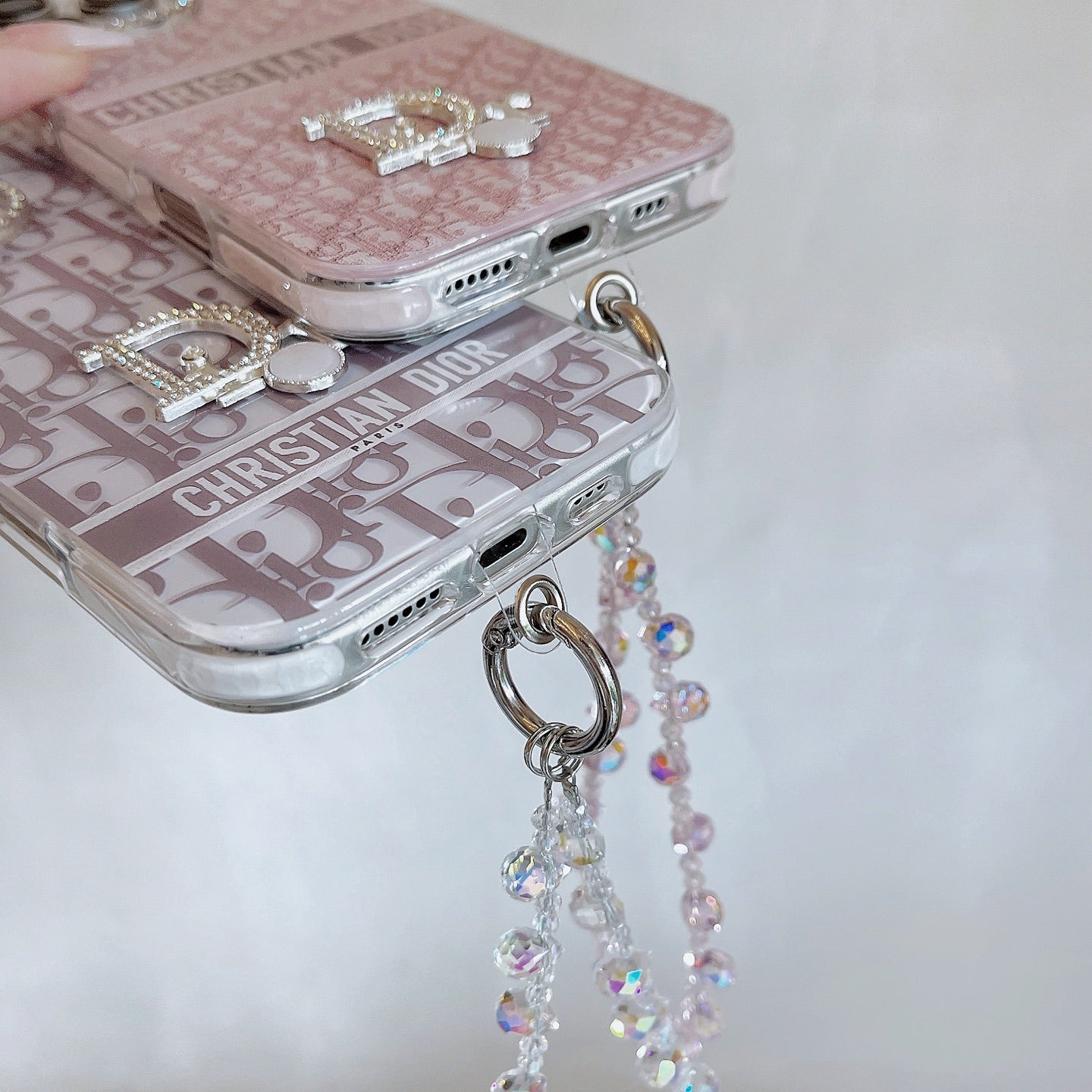 ✨✨ 詩家新品上架 ✨✨ 閃鑽鏡頭 ✨ Dior經典花紋系列果凍殼 🌸🌺 高透加厚果凍亞克力,帶防摔防震條 🔥🔥