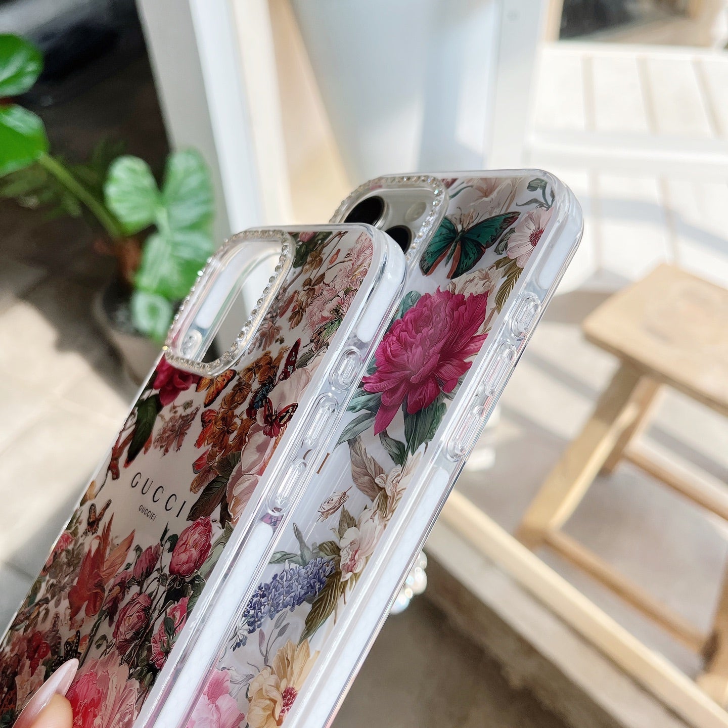 ✨✨诗家新品上架✨✨ 闪钻镜头✨Gucci花卉蝴蝶系列果冻壳🦋🌸🌷 高透加厚果冻亚克力,带防摔防震条🔥🔥