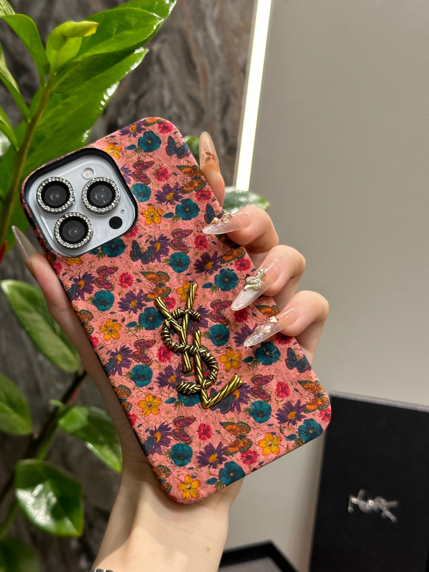 YSL 圣罗兰 粉蝶花-花语原木系列🌼🌷🌺