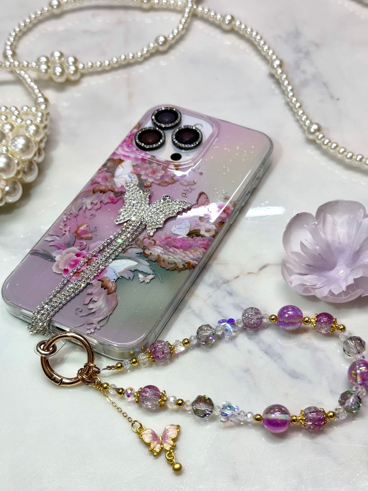 ✨✨诗家新款上架✨✨  东方美~蝴蝶闪钻流苏闪粉双面imd🌸🦋 大牌古典风~东方美😍😍 双层闪粉IMD+鎏金蝴蝶手链🩷💛💜